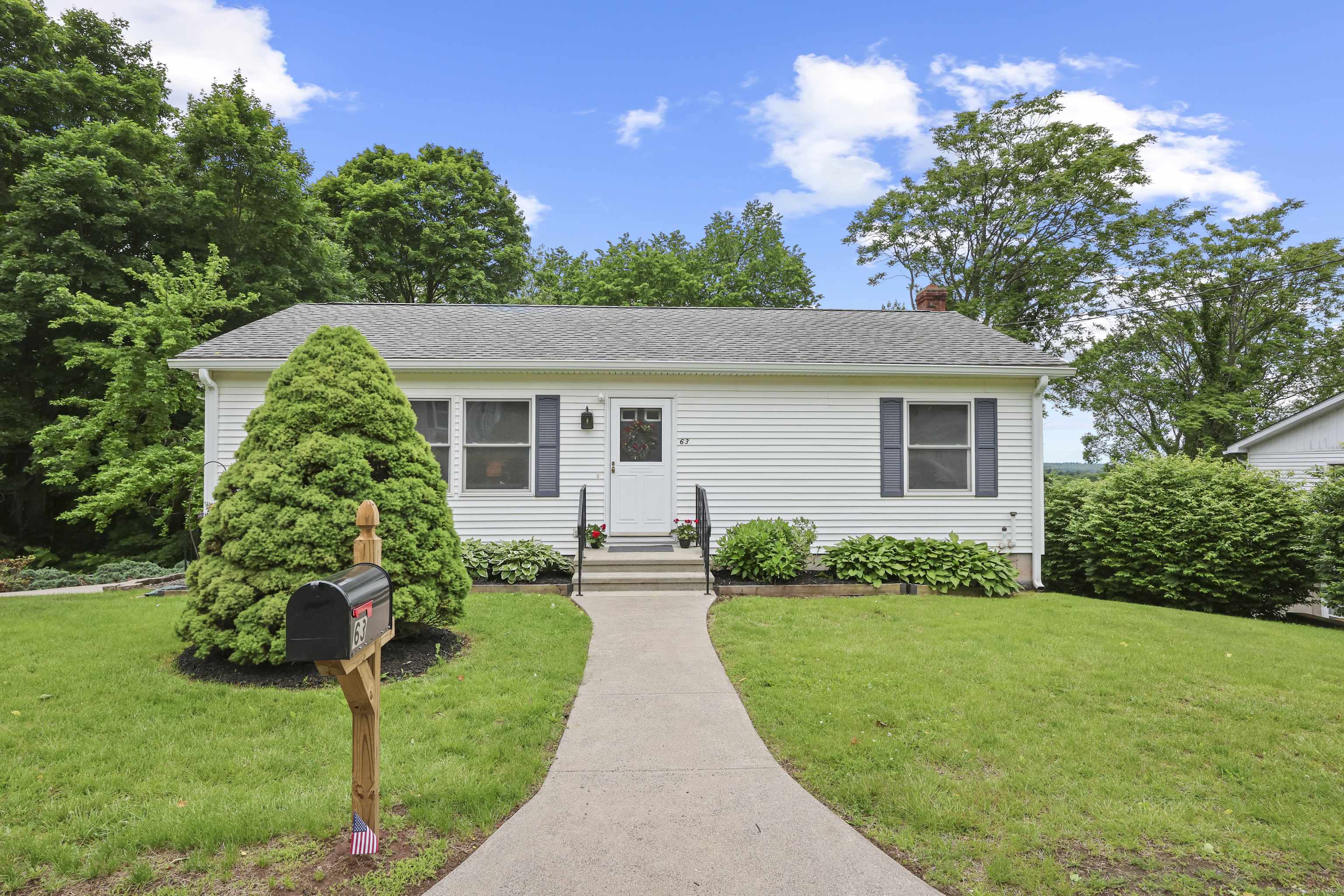 Middletown, CT 06457,63 Bidwell Street