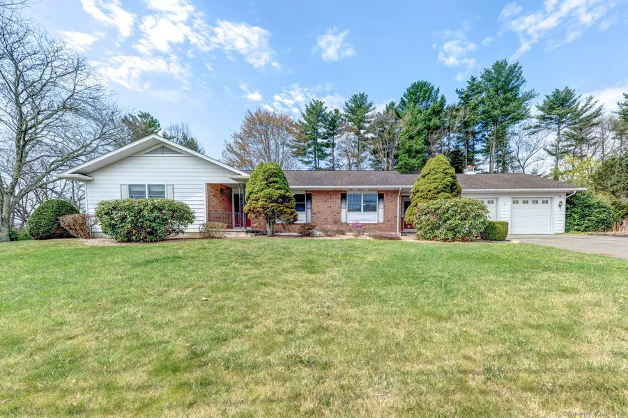 3 Clear View Drive, Mansfield, CT 06250