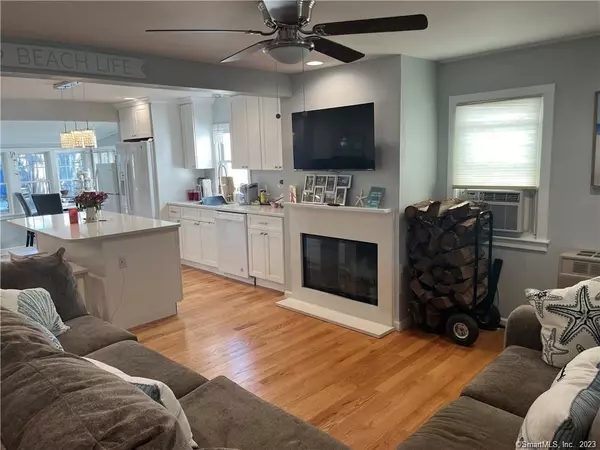 Old Saybrook, CT 06475,41 Town Beach Road