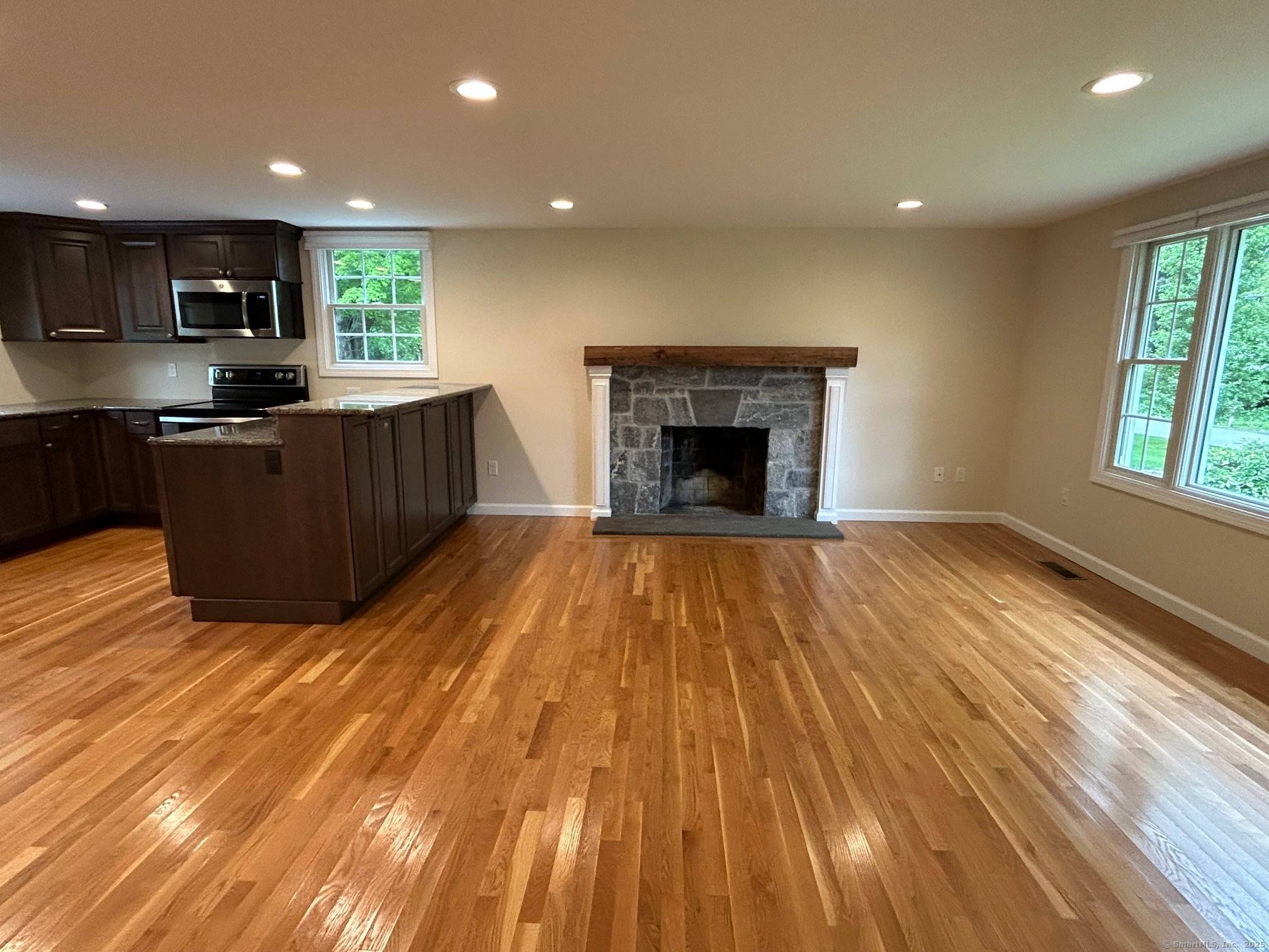 Essex, CT 06442,41 Melody Lane