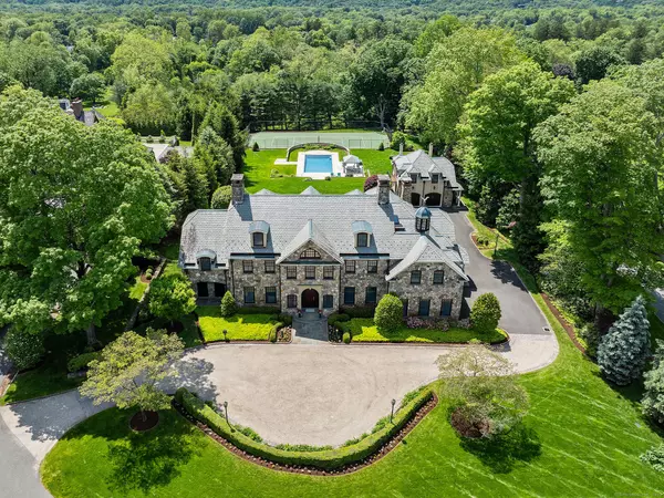 61 High Ridge Avenue, Ridgefield, CT 06877