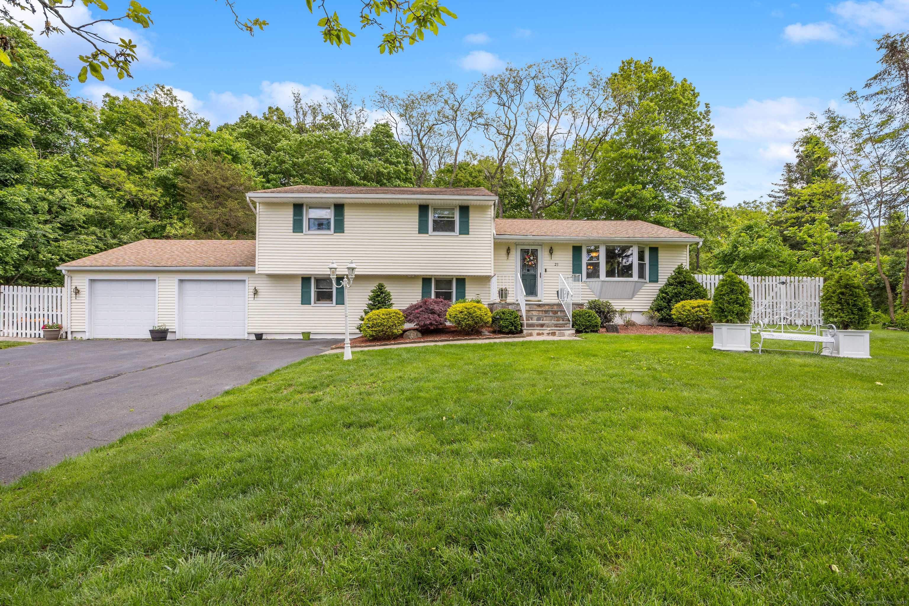 23 Talmadge Hill Road, Prospect, CT 06712