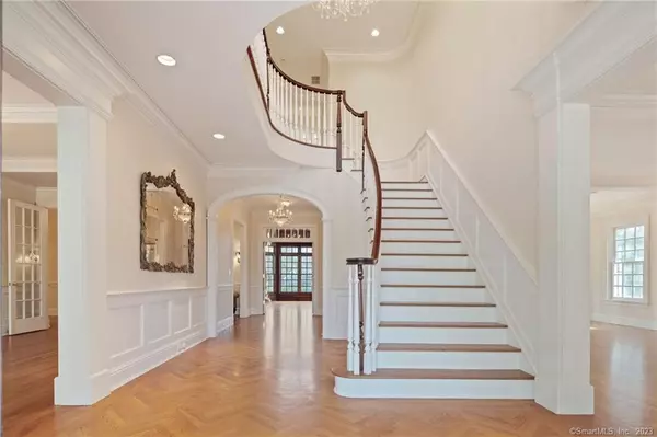 New Canaan, CT 06840,1247 Oenoke Ridge