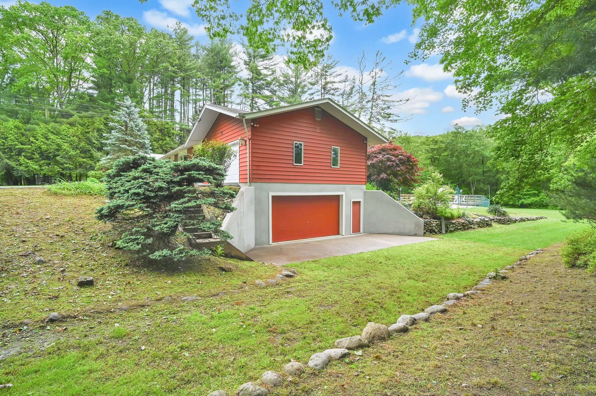 Haddam, CT 06438,69 Bamforth Road