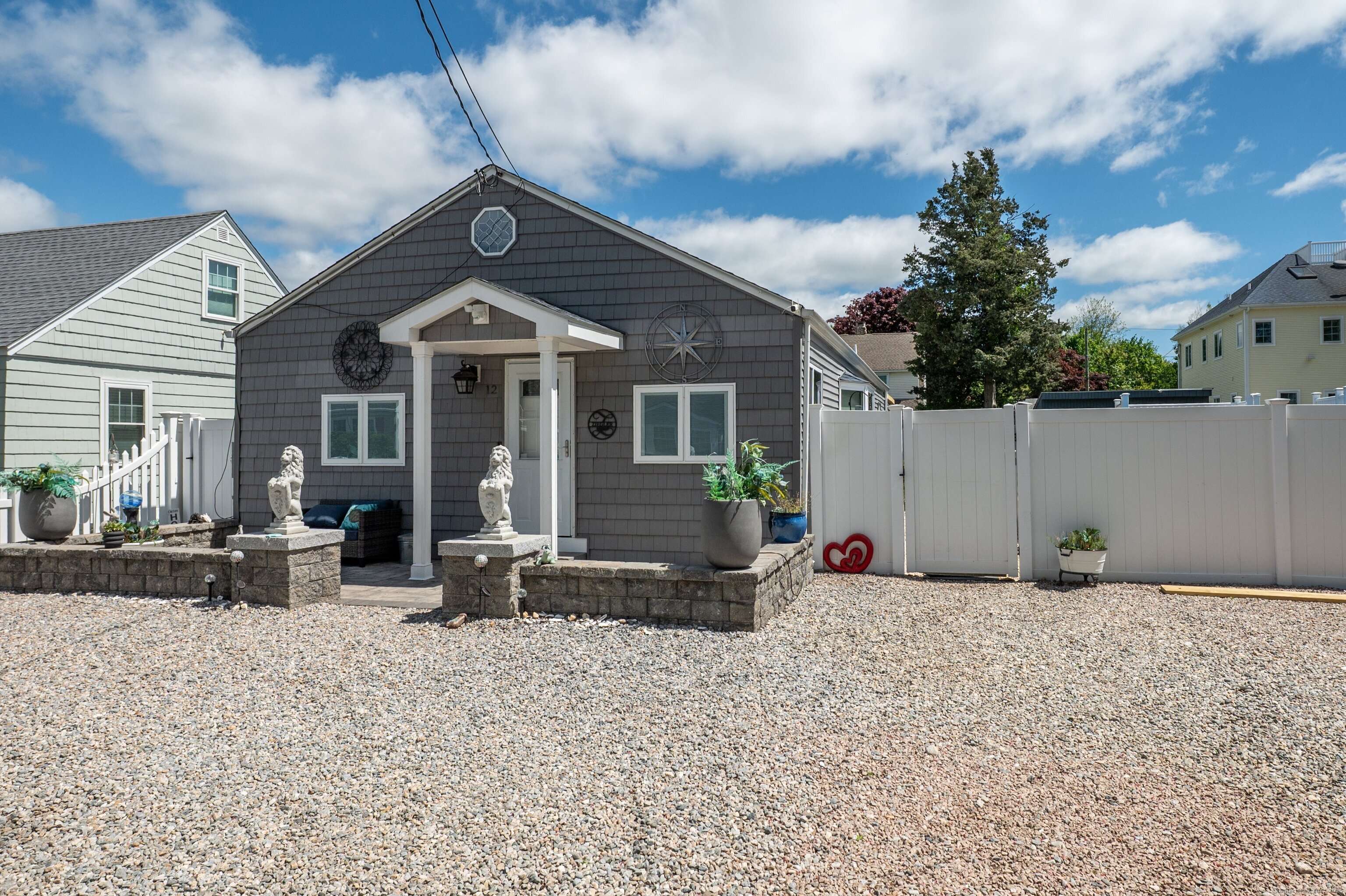 12 Bellaire Drive, Old Saybrook, CT 06475