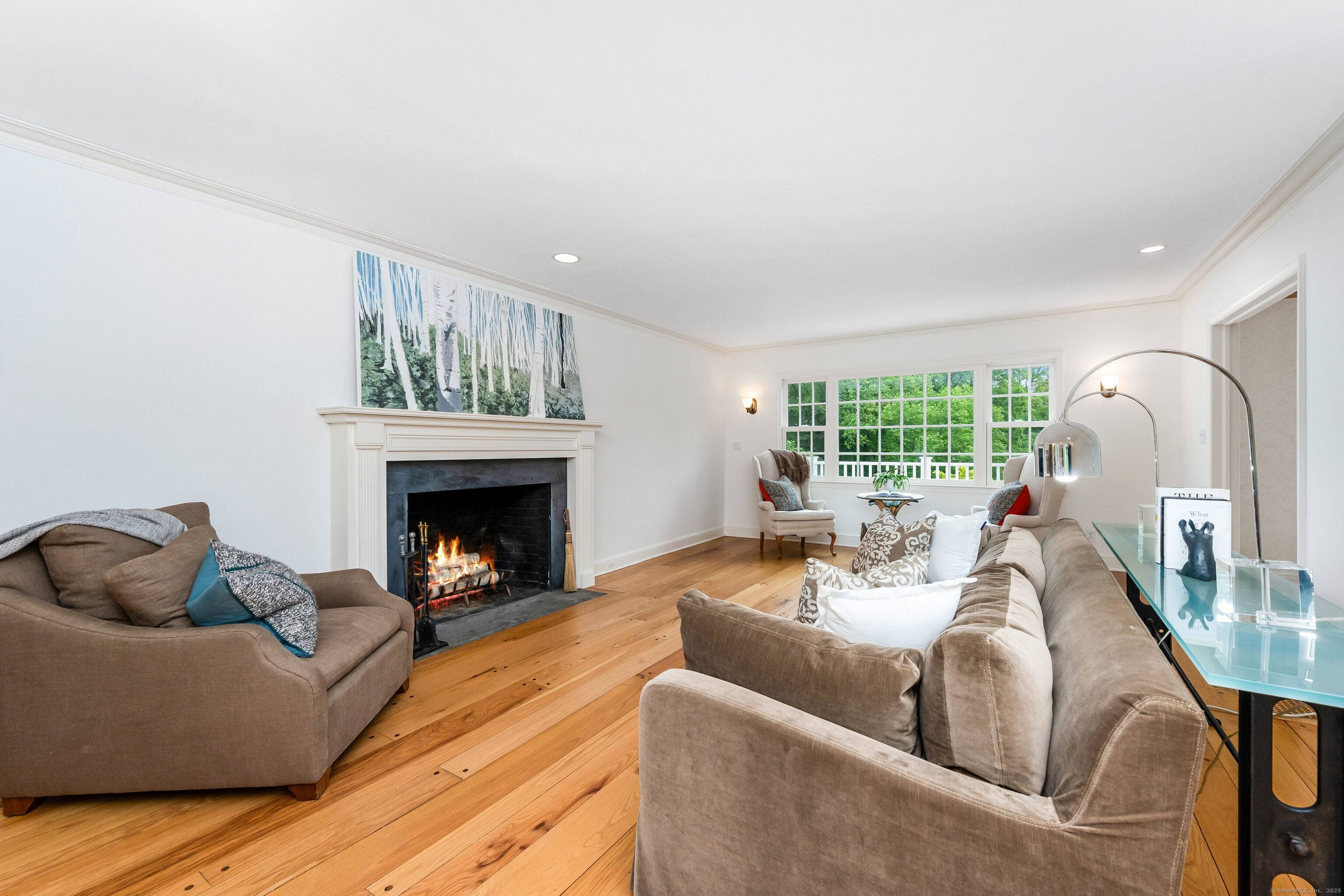 New Canaan, CT 06840,1208 Smith Ridge Road