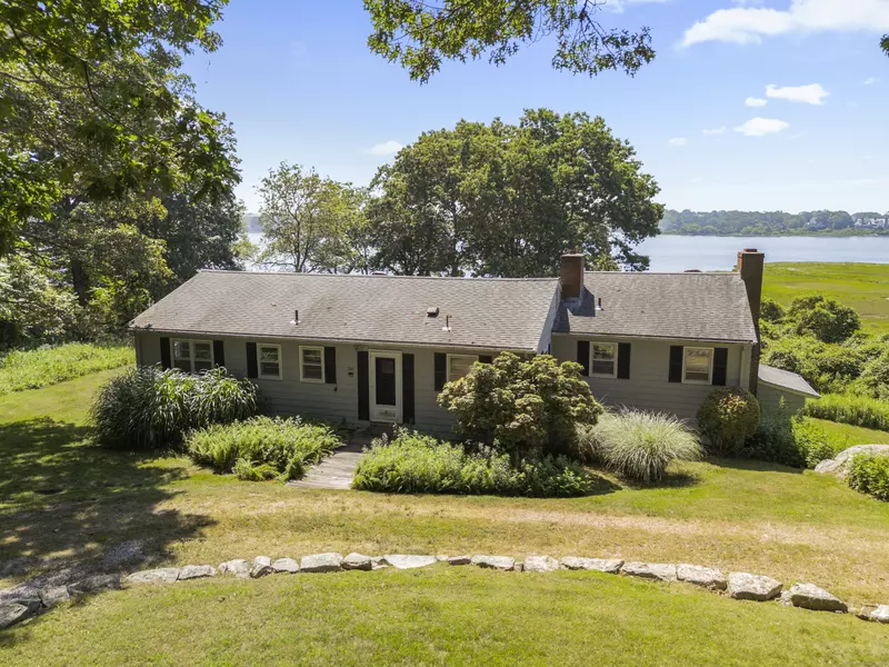 301 Osbrook Point, Stonington, CT 06379