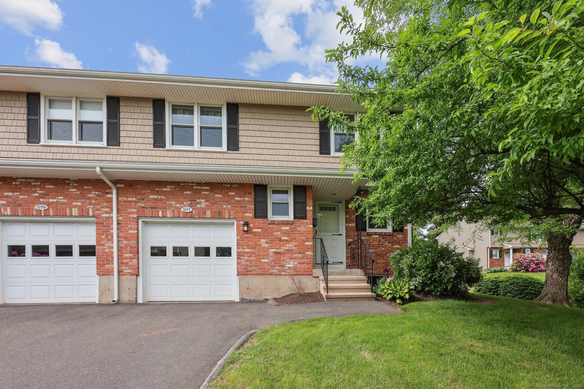 1277 New Britain Avenue #1277, West Hartford, CT 06110