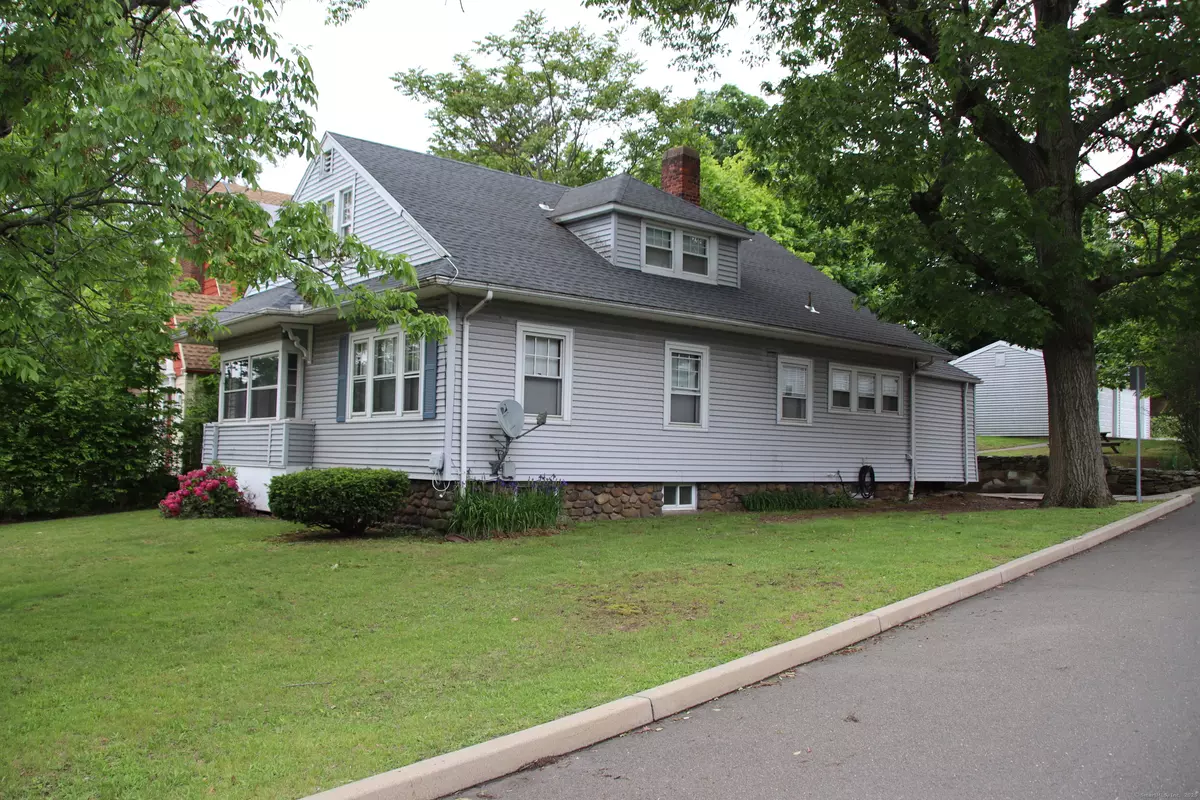 West Haven, CT 06516,404 Center Street