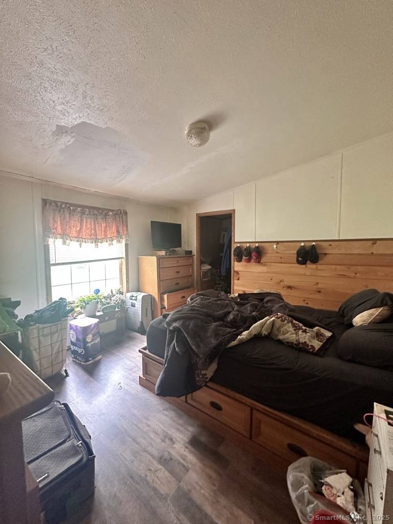 Brooklyn, CT 06234,116 Paradise Drive
