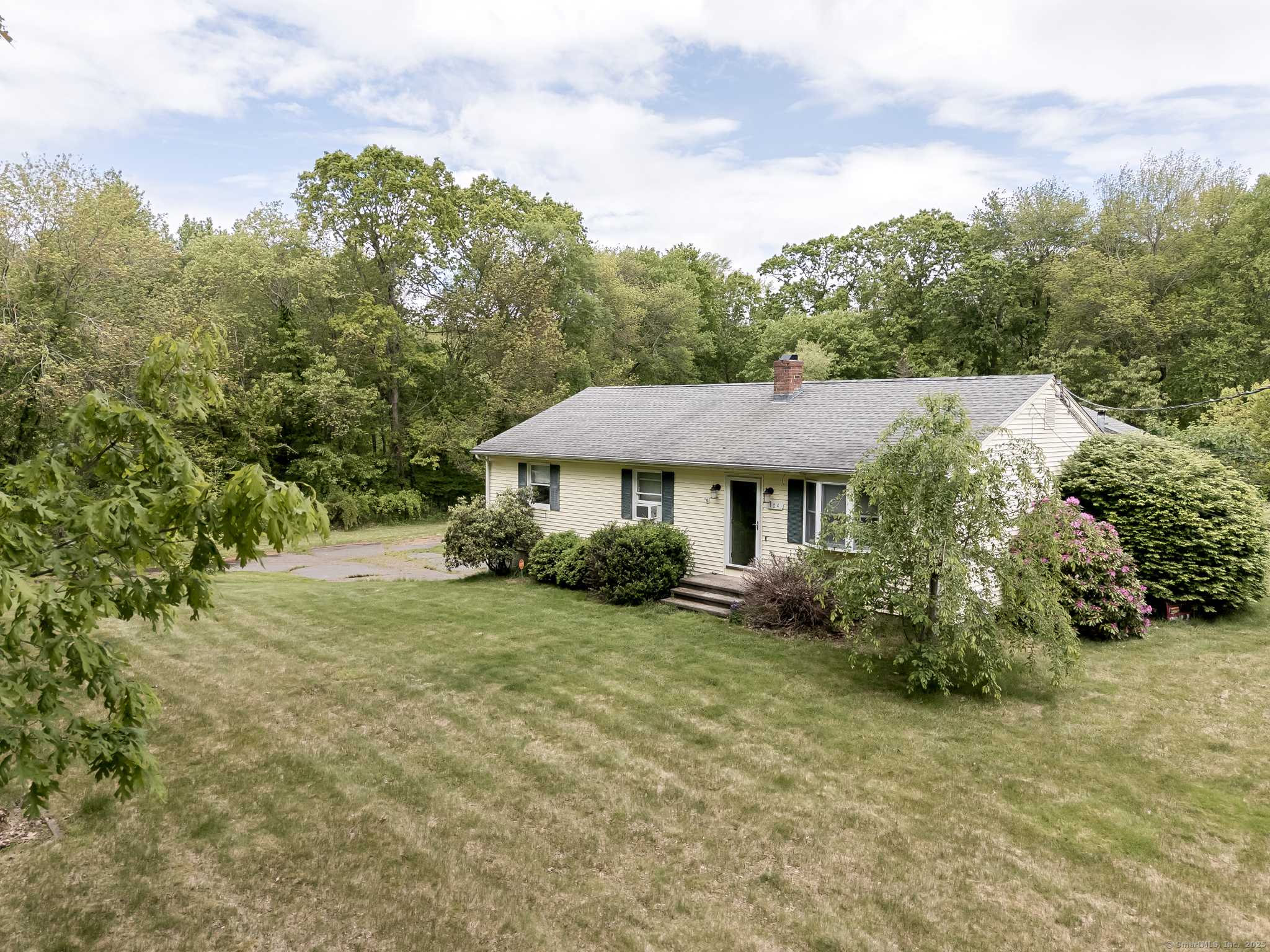 Hebron, CT 06248,104 East Street