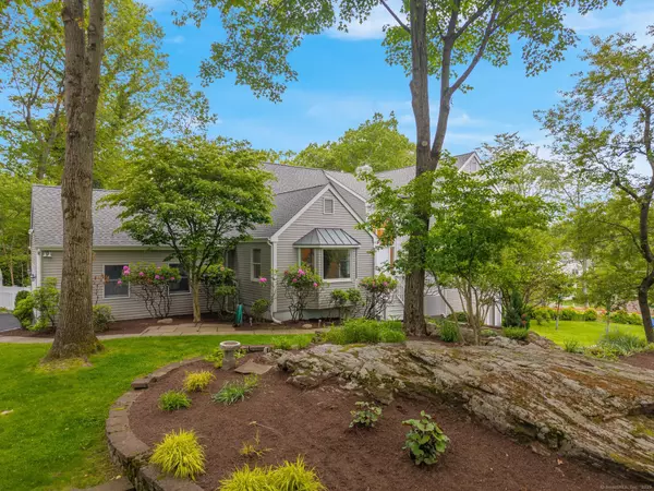 14 The Mews, Westport, CT 06880