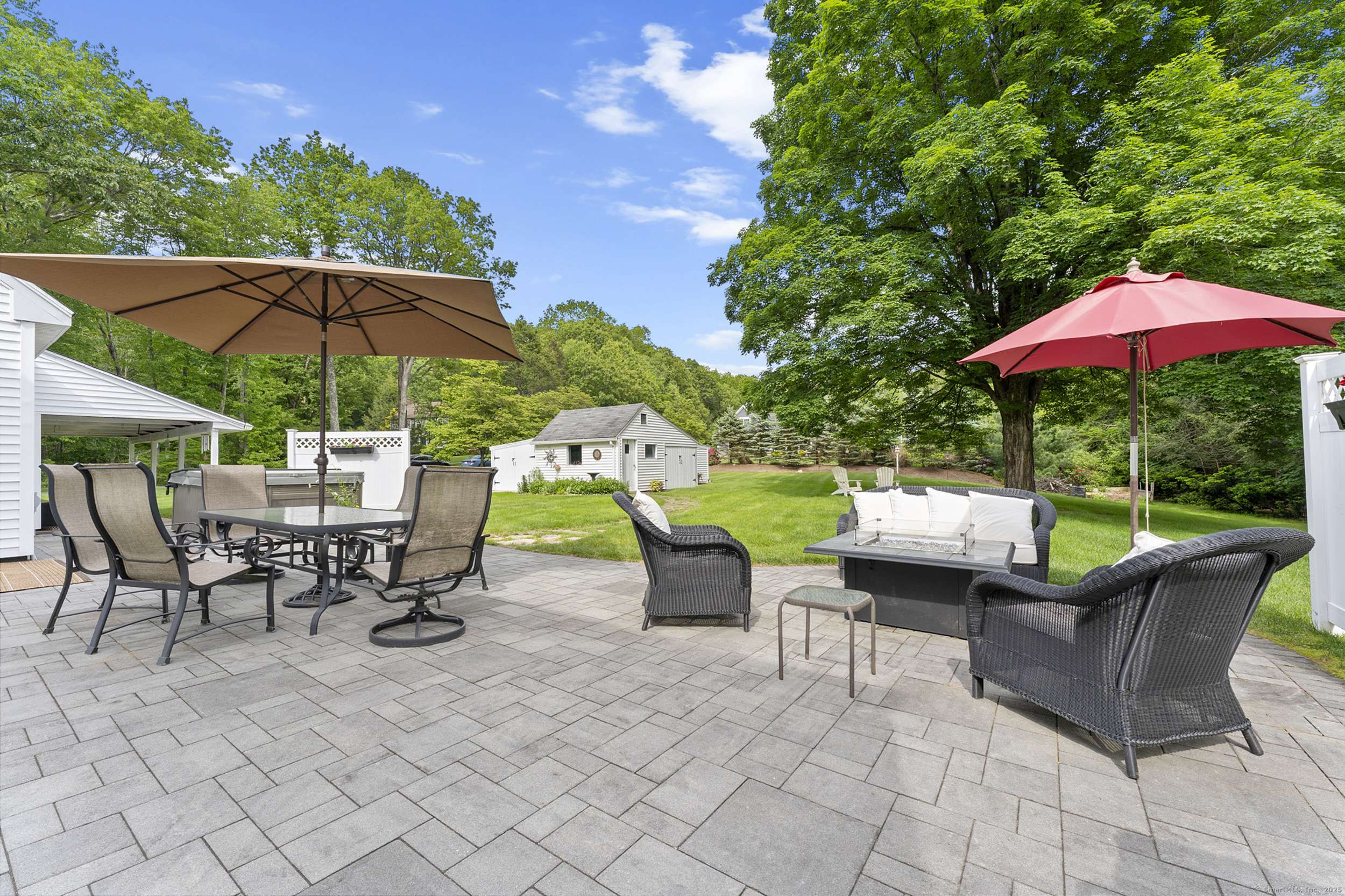 Glastonbury, CT 06073,1078 Hopewell Road