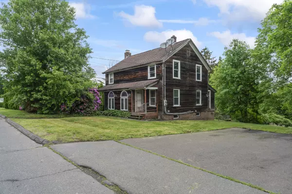 84 George Street, Middletown, CT 06457