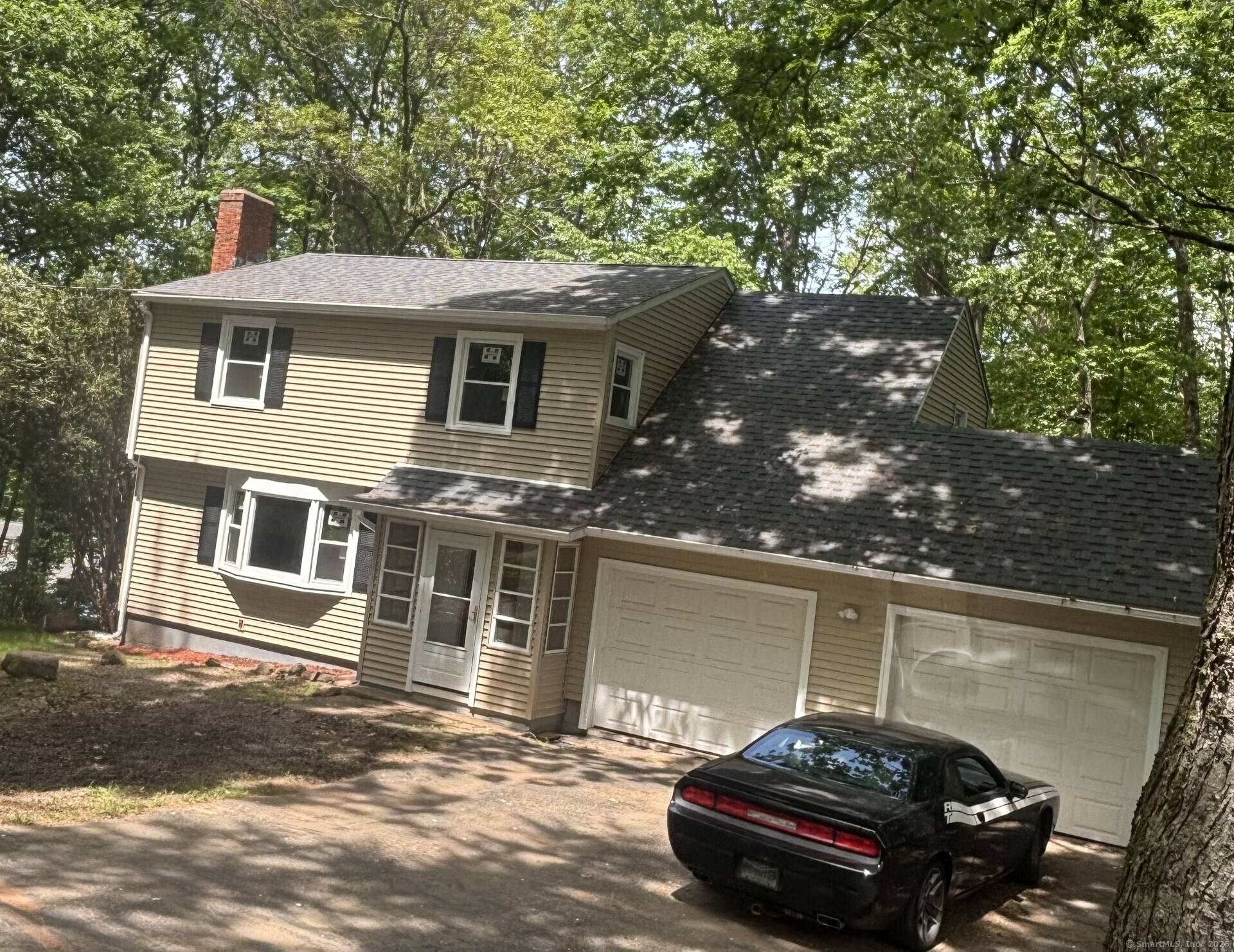 33 Hillsdale Drive, Ellington, CT 06029