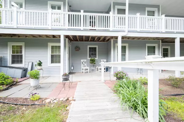 13 Hidden Knolls Circle #13, Monroe, CT 06468