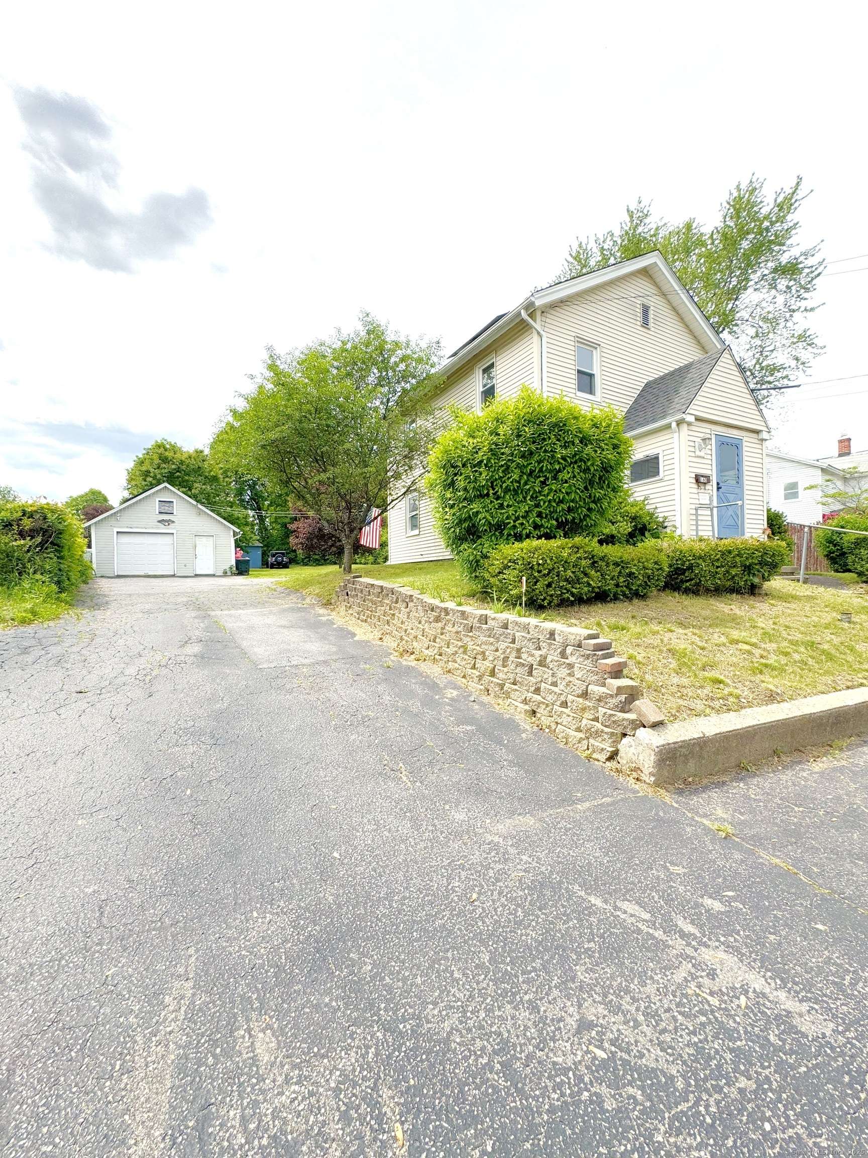 160 New Litchfield Street, Torrington, CT 06790