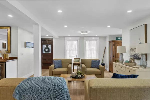 Groton, CT 06340,11 Pearl Street