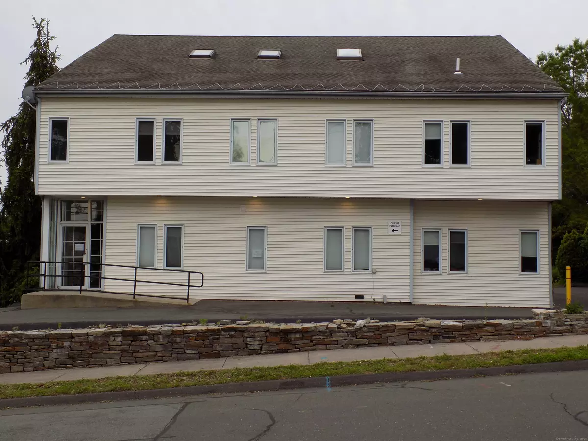 Bristol, CT 06010,751 Farmington Avenue