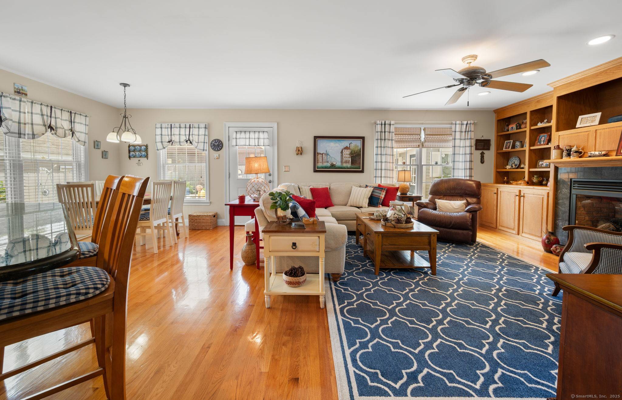 New London, CT 06320,26 Parkway South