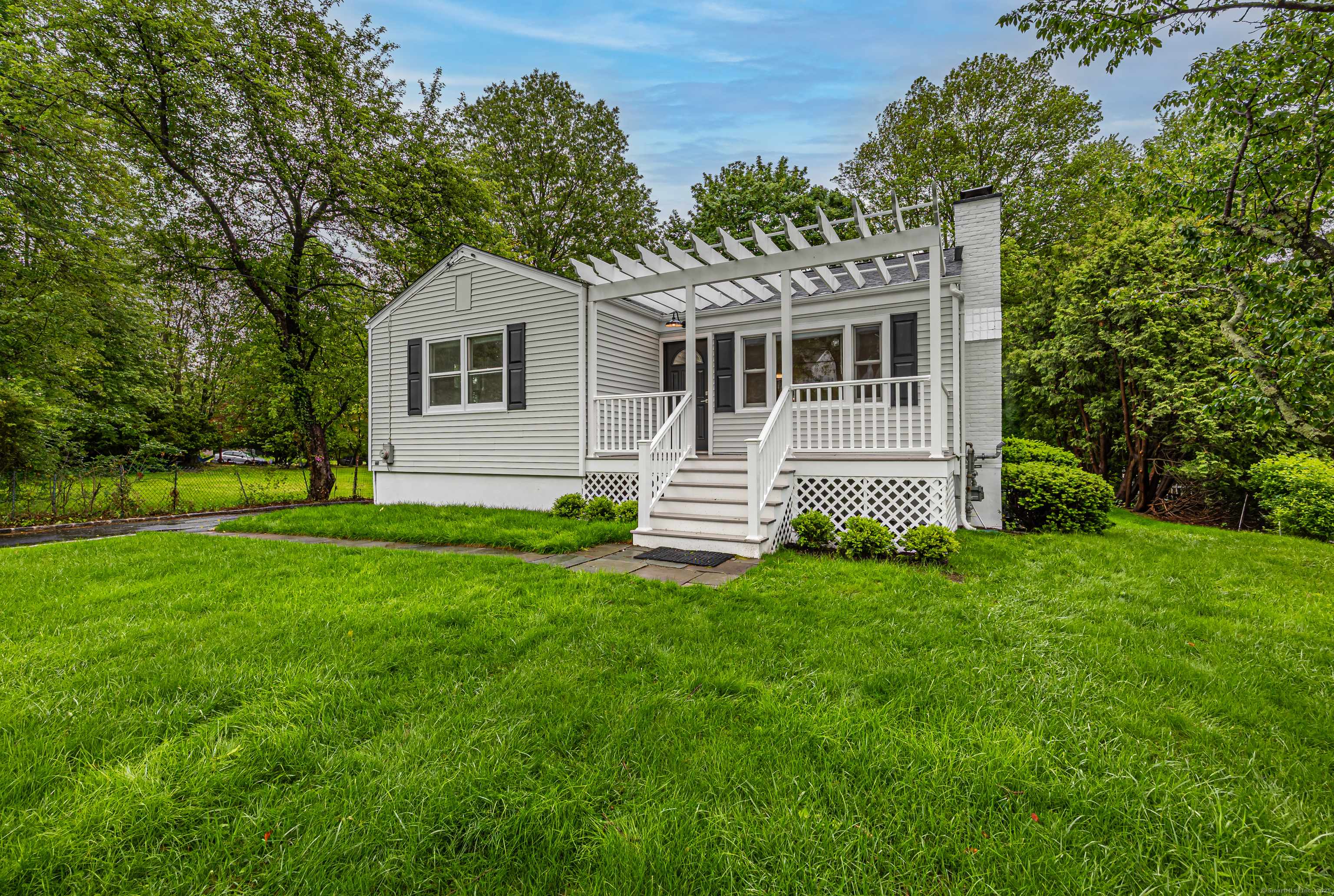 19 Jamroga Lane, Stamford, CT 06905