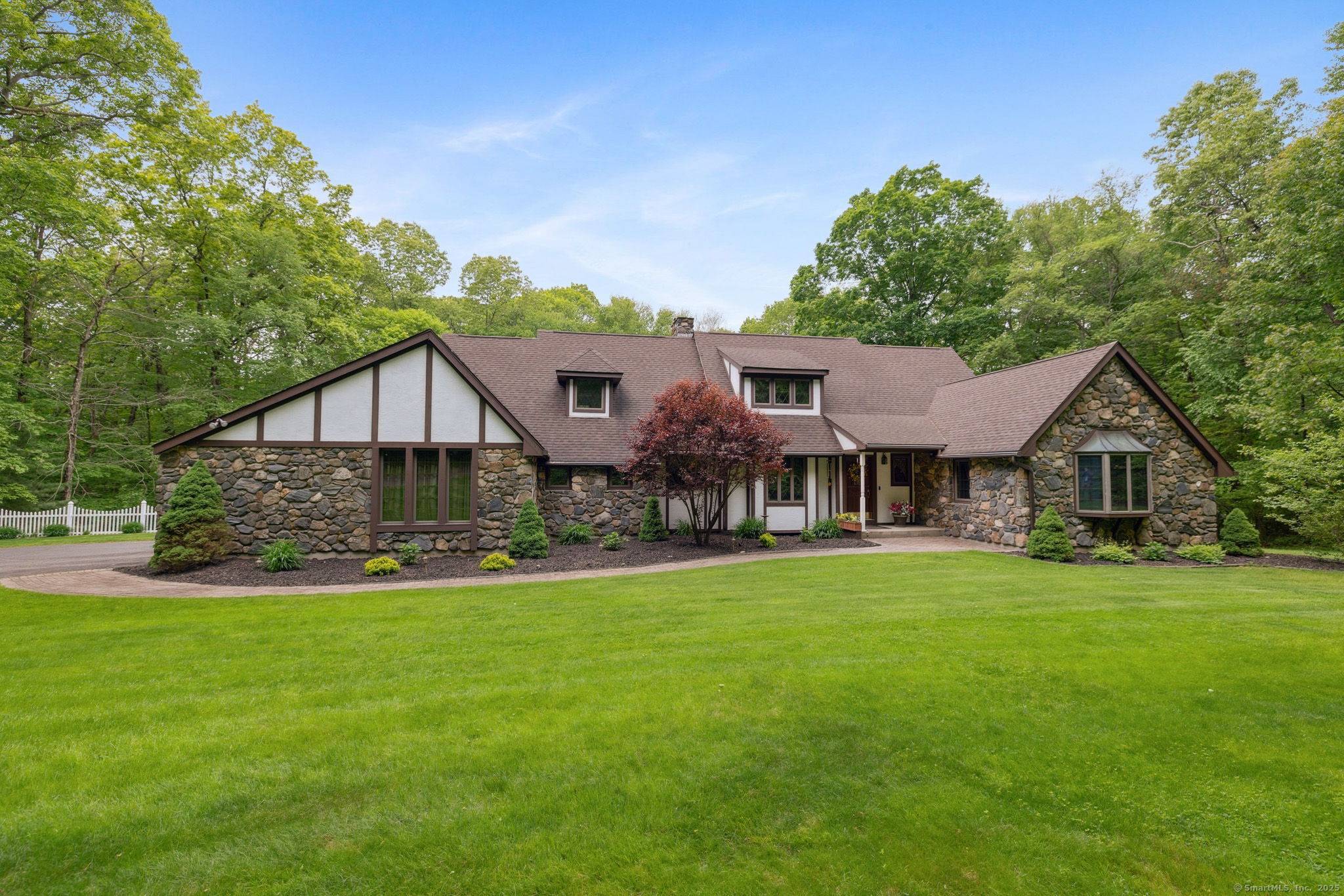 Vernon, CT 06066,23 Ravens Croft Road