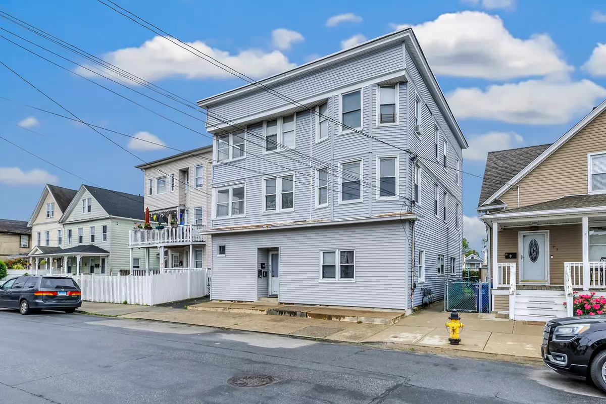 Bridgeport, CT 06605,67 Ash Street