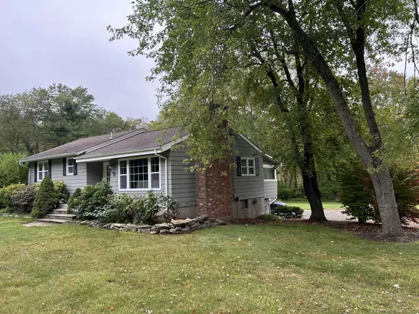 Redding, CT 06896,18 Great Meadow Road