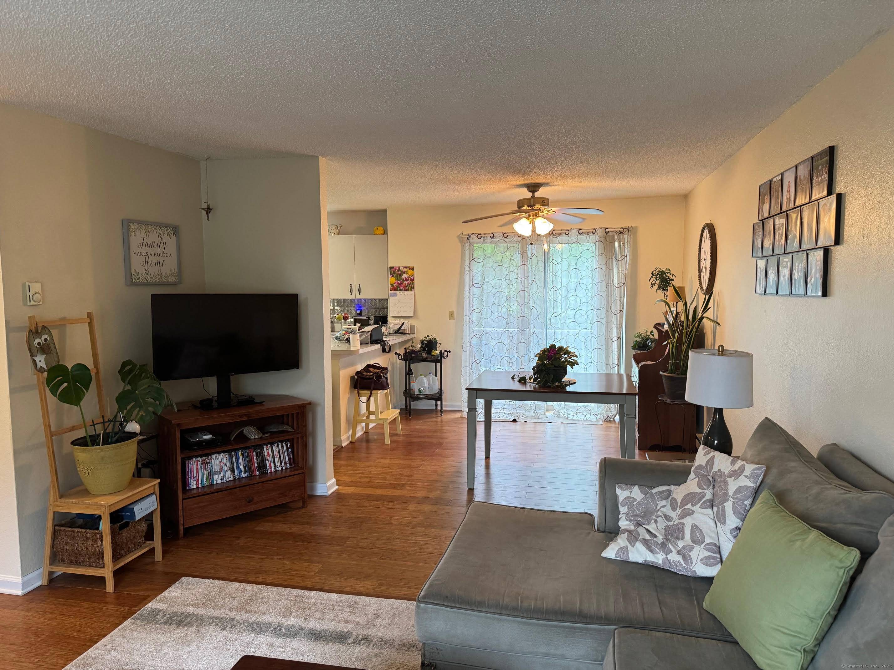 Waterbury, CT 06708,925 Oronoke Road #26F