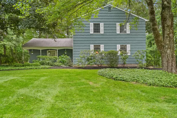 19 Kathleen Road, Shelton, CT 06484