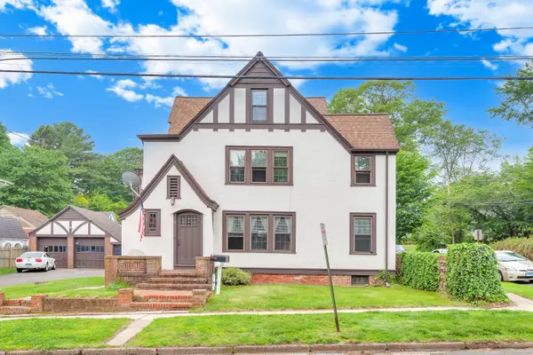 40 Rogers Street, Branford, CT 06405