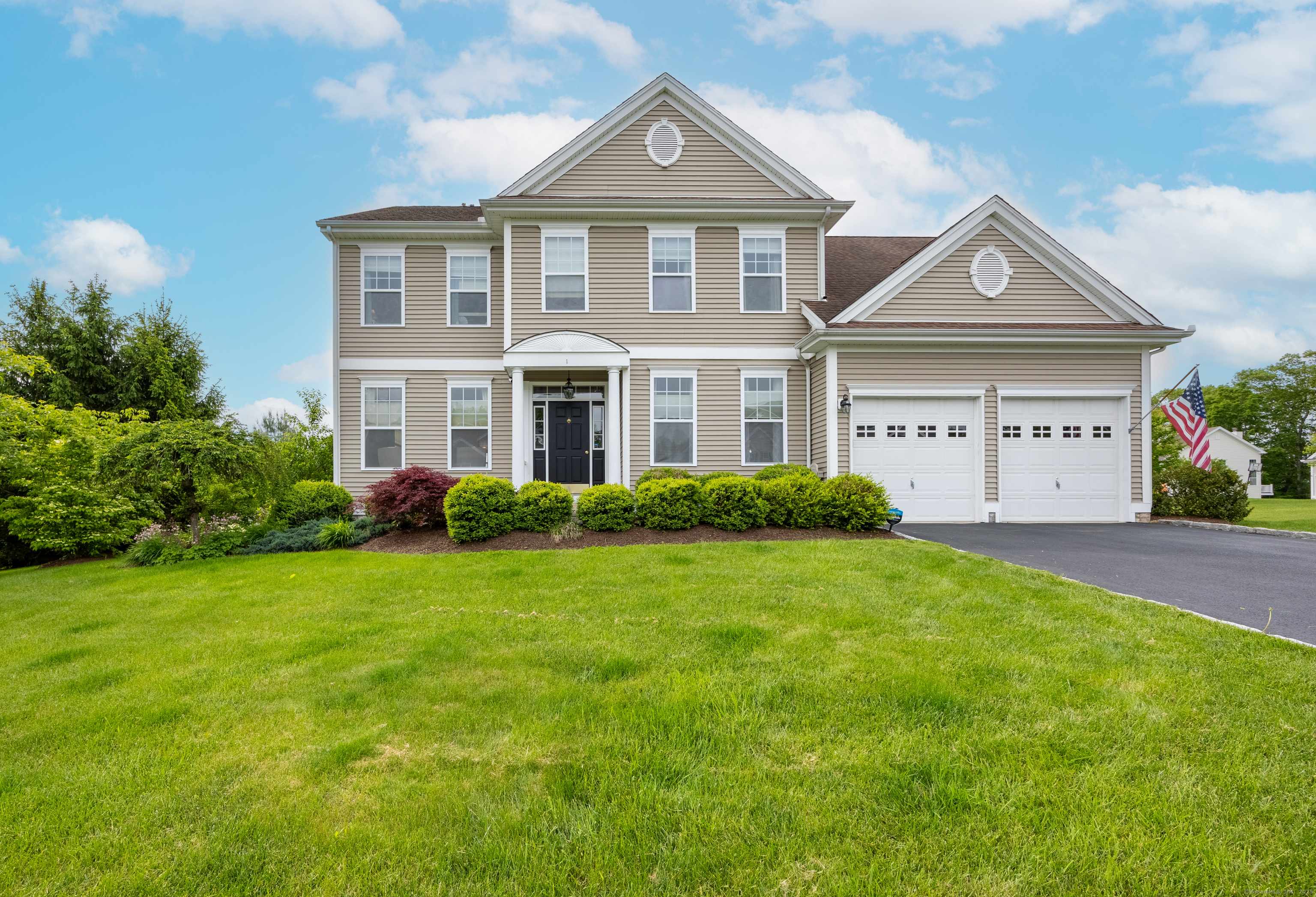 1 Independence Circle #1, Middlebury, CT 06762