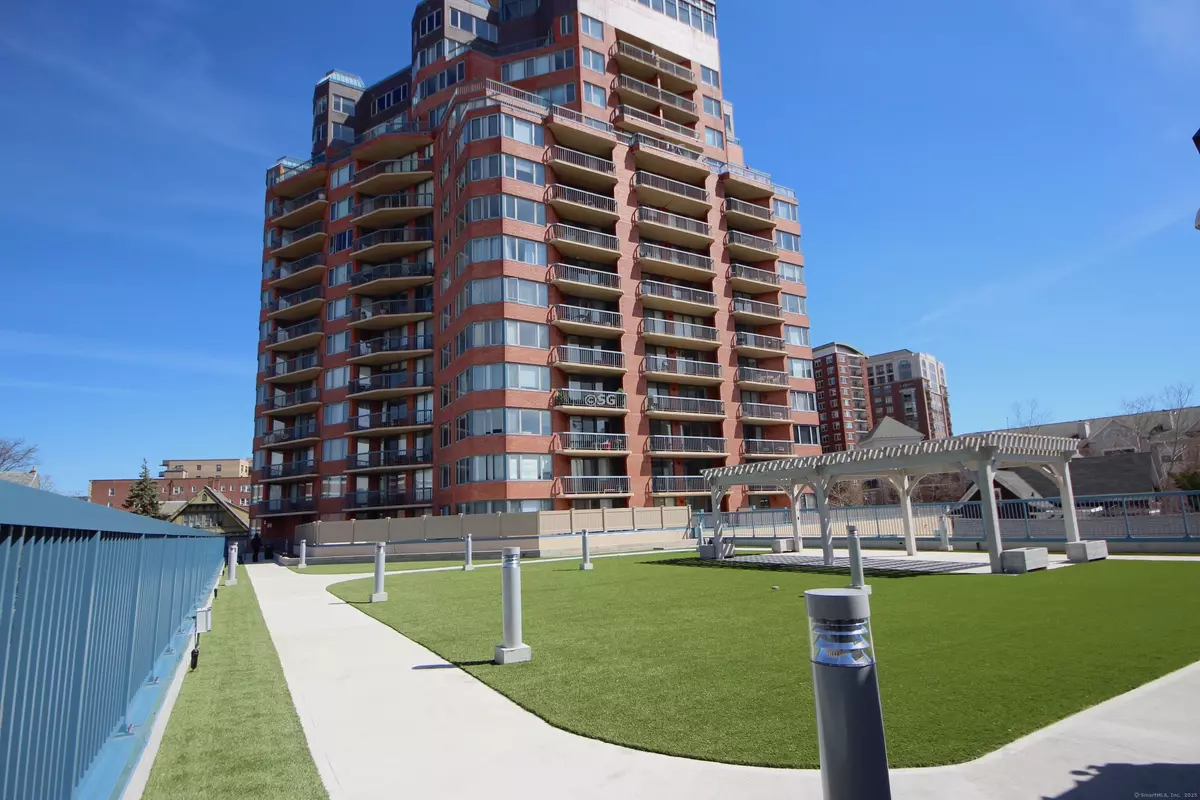 Stamford, CT 06901,25 Forest Street #10B