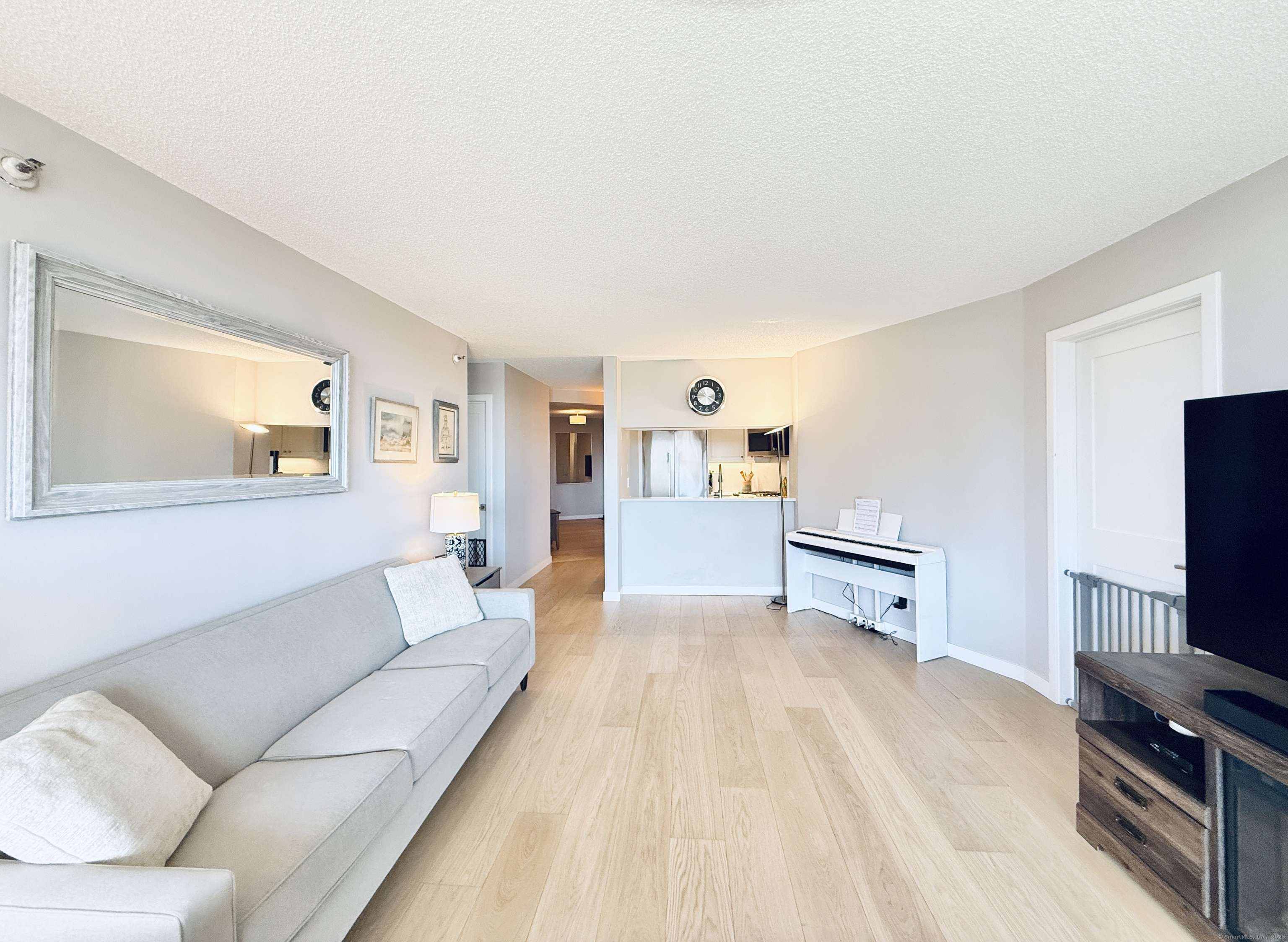 Stamford, CT 06901,25 Forest Street #APT 10B