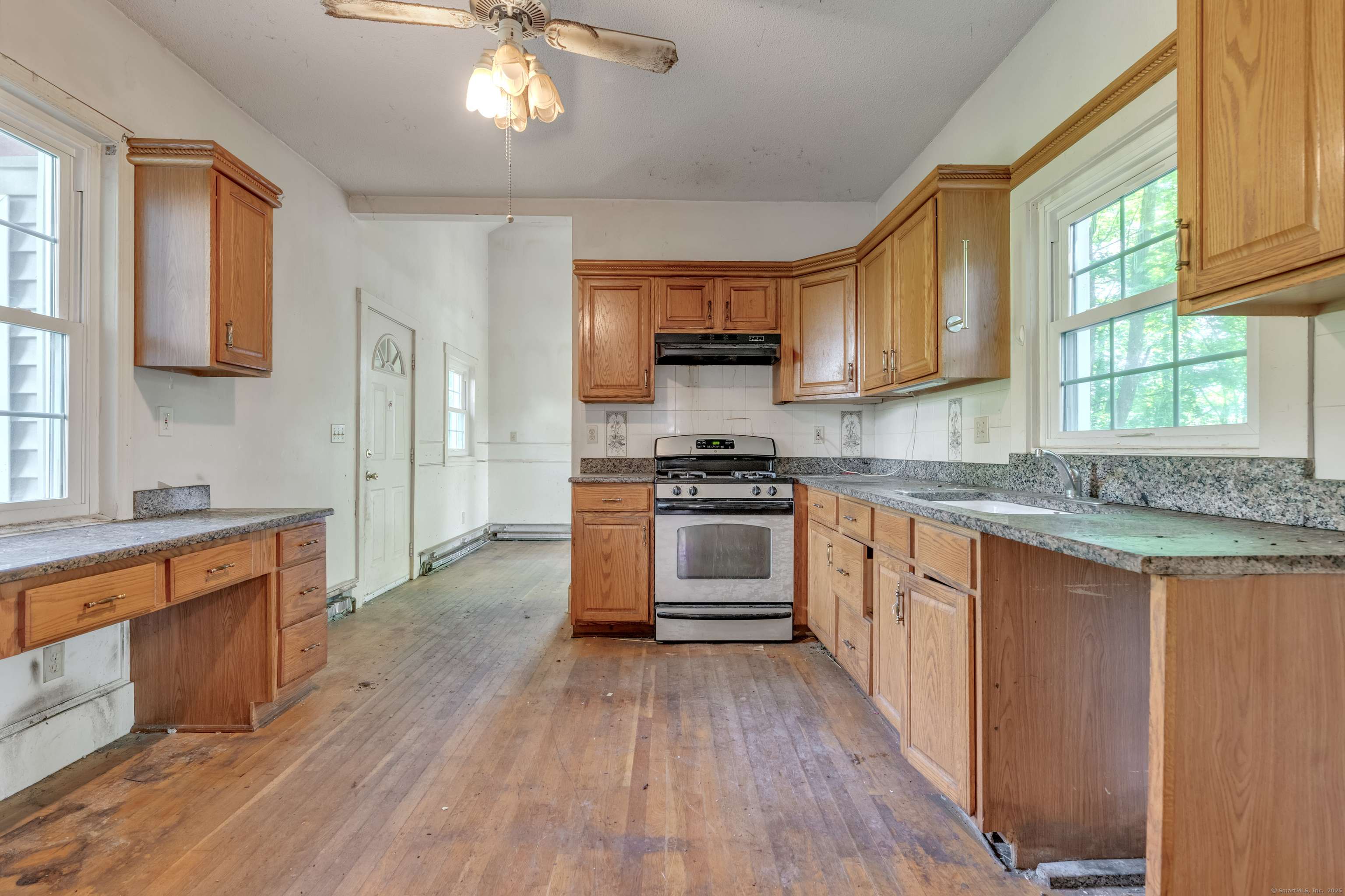 Winchester, CT 06098,30 Mountain Avenue