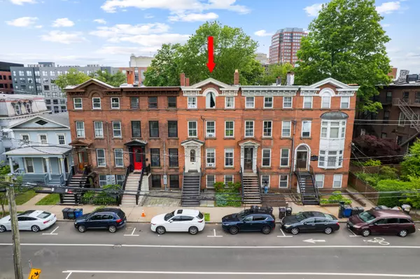 32 Trumbull Street, New Haven, CT 06511