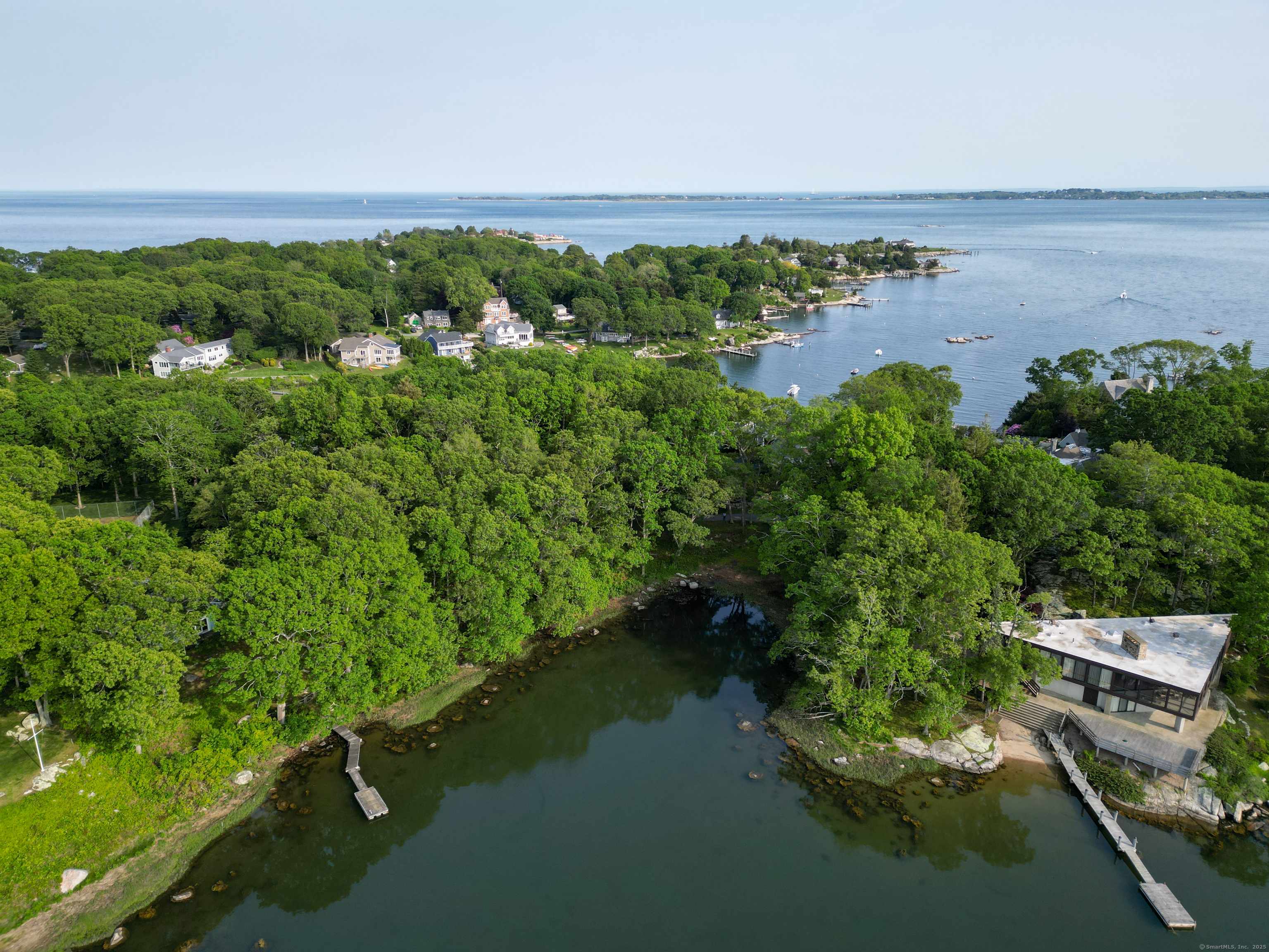 28 Money Point Road, Stonington, CT 06355