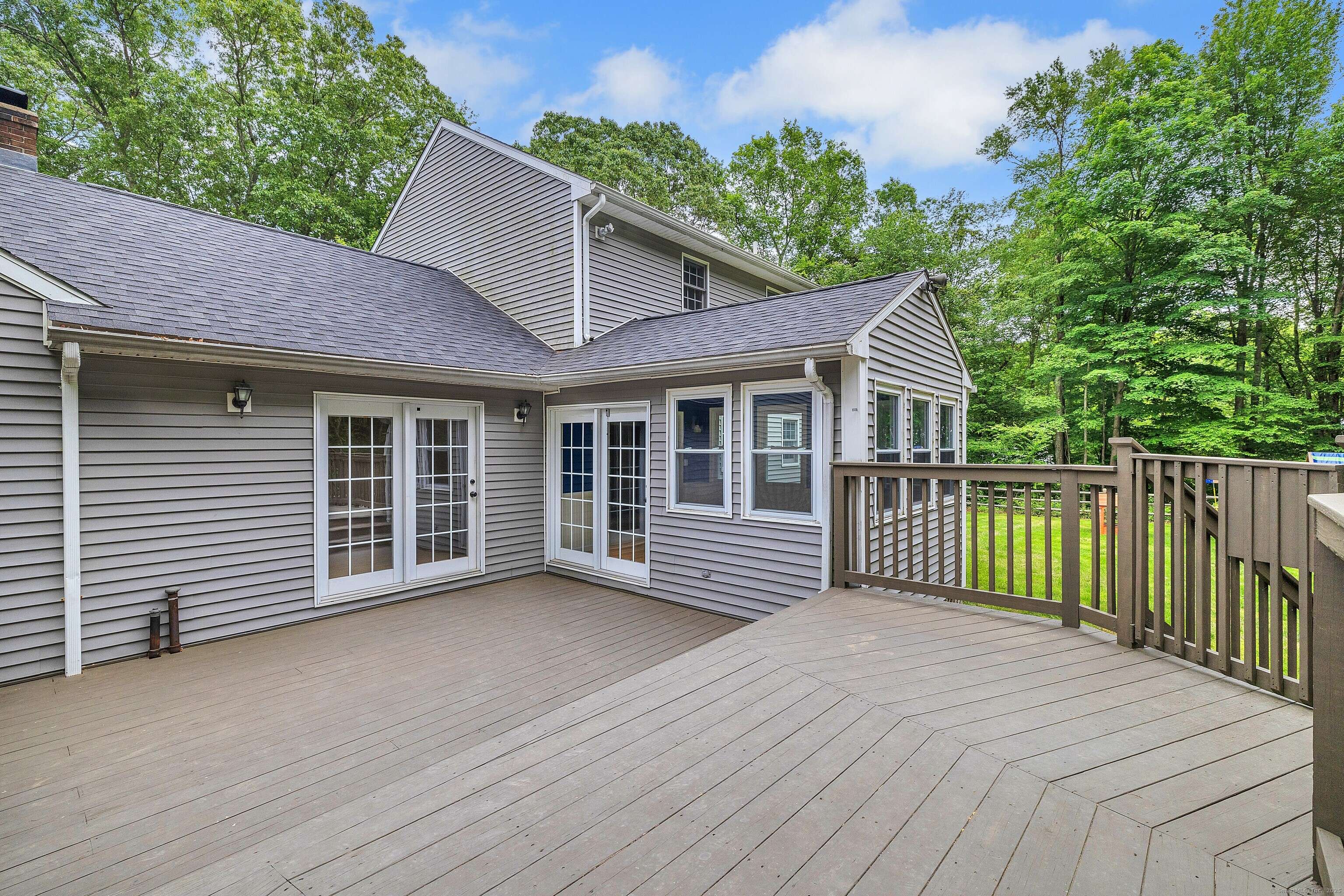 Westbrook, CT 06498,755 West Pond Meadow Road