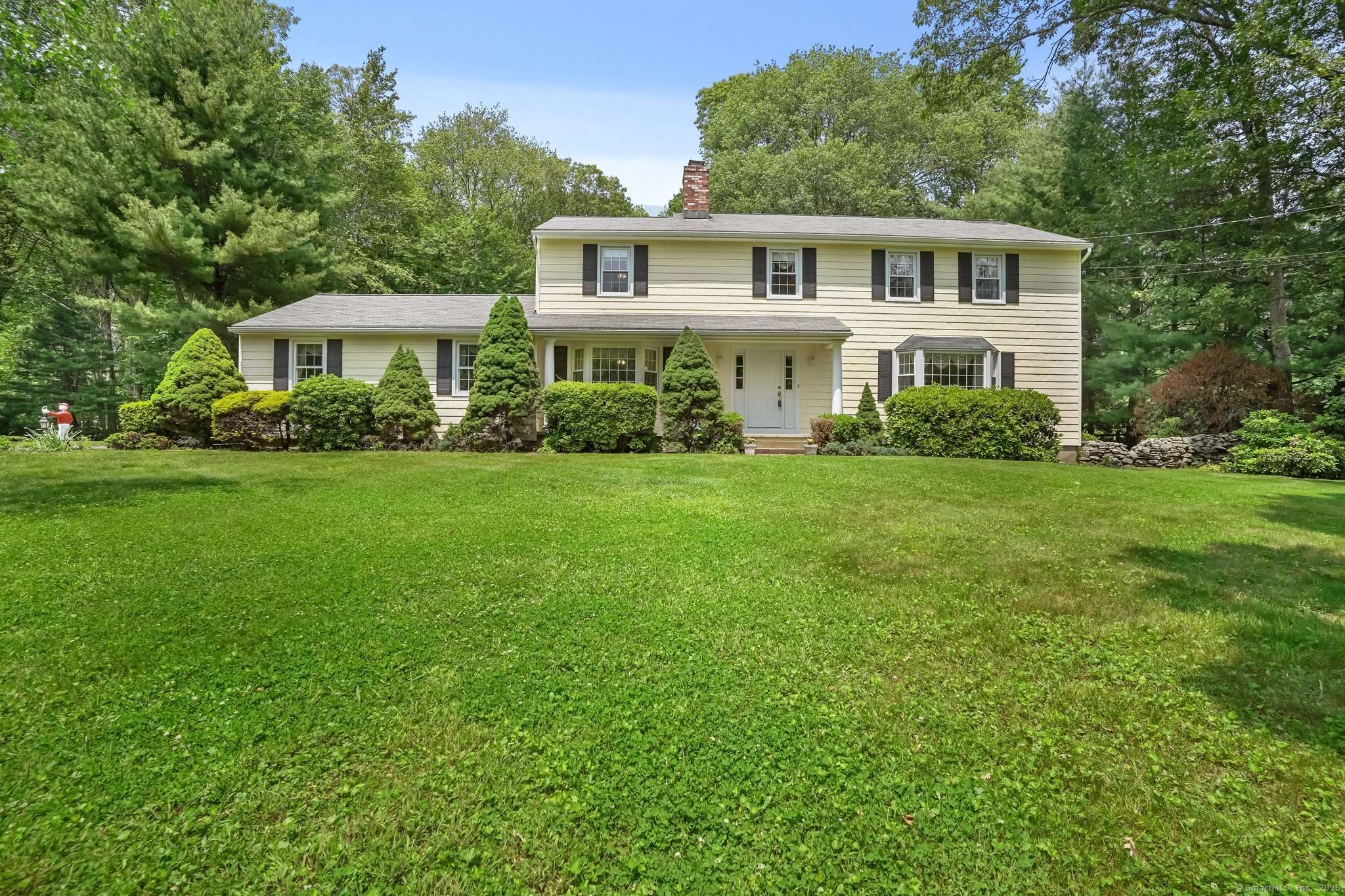 27 Kitcher Court, Trumbull, CT 06611
