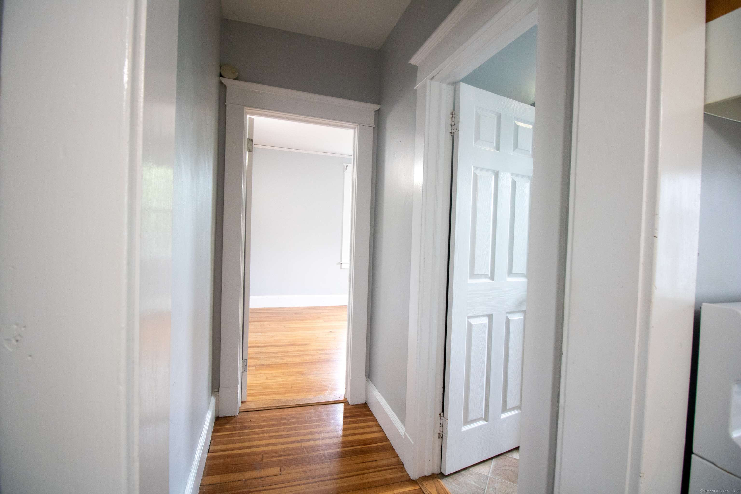New London, CT 06320,88 Riverview Avenue #1B
