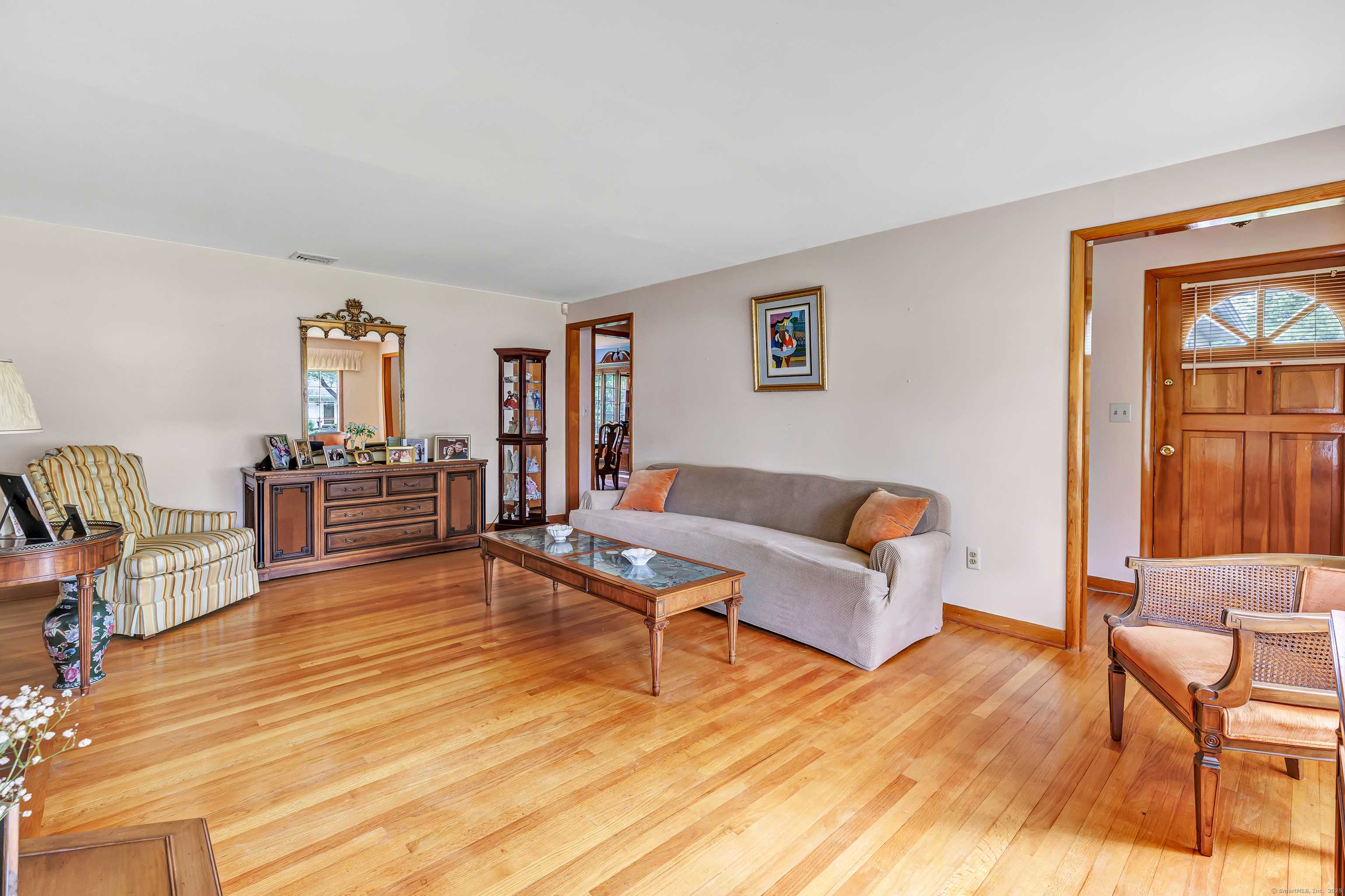 Trumbull, CT 06611,131 Ridgeview Avenue