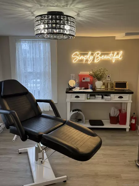 776 South Main Street, Southington, CT 06489