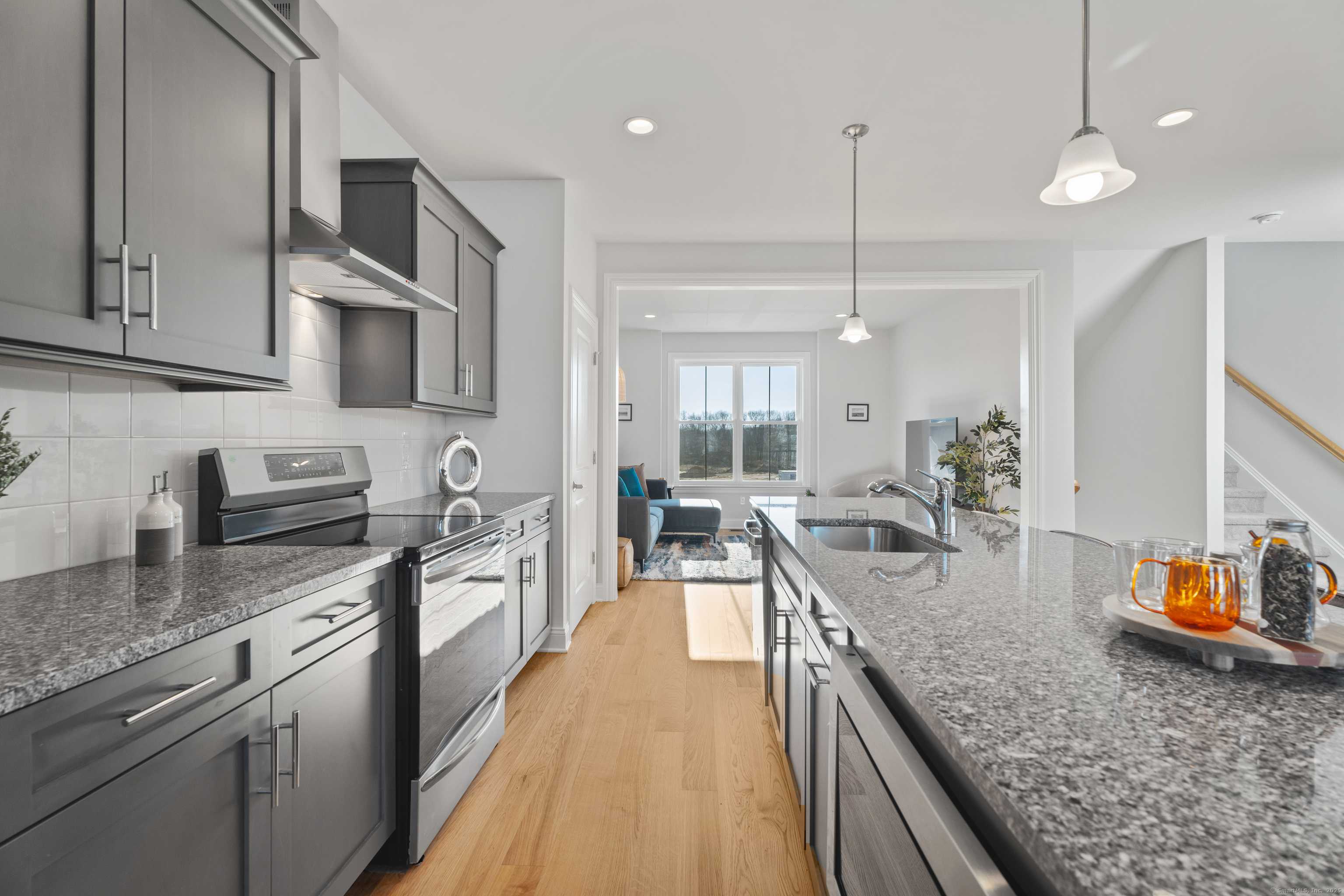 Cheshire, CT 06410,131 Shea Circle #131