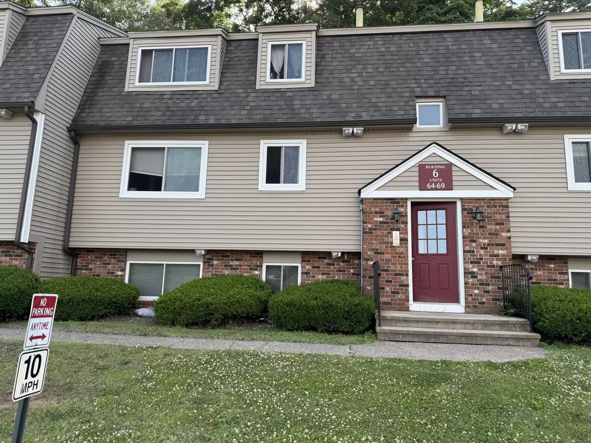 Wallingford, CT 06492,68 Evergreene #68