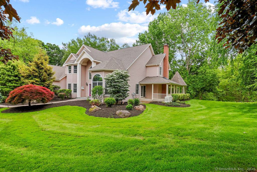 Cheshire, CT 06410,657 Tamarack Road
