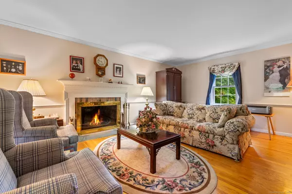 Southbury, CT 06488,39 Munn Road