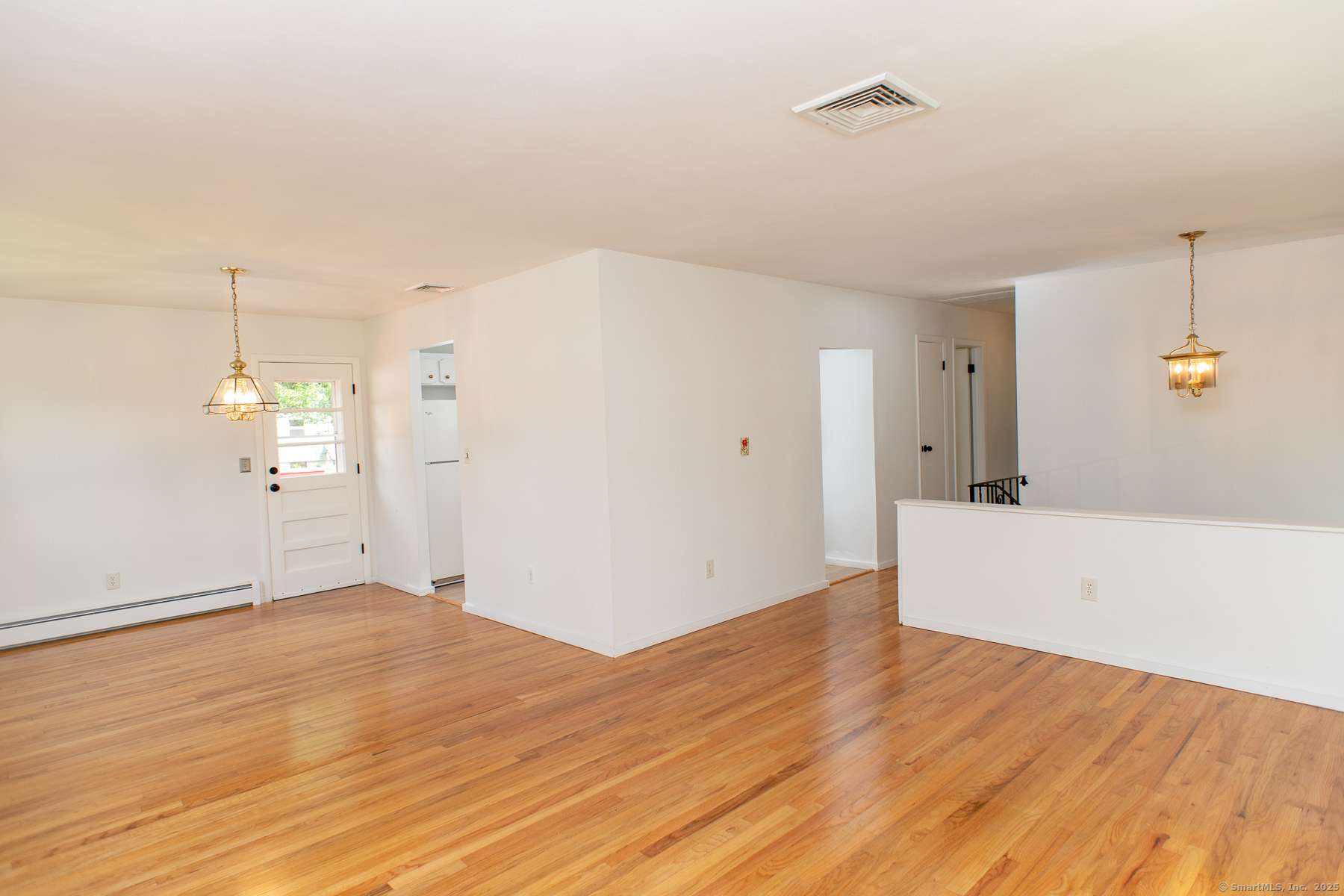 Shelton, CT 06484,498 Long Hill Avenue