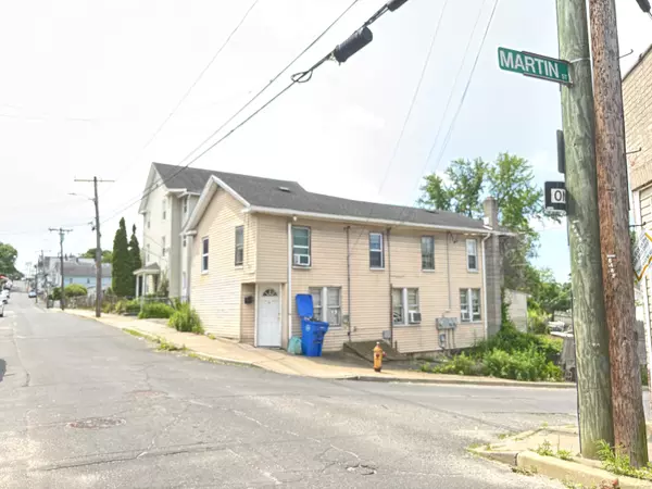 32 Ridge Street, Waterbury, CT 06706
