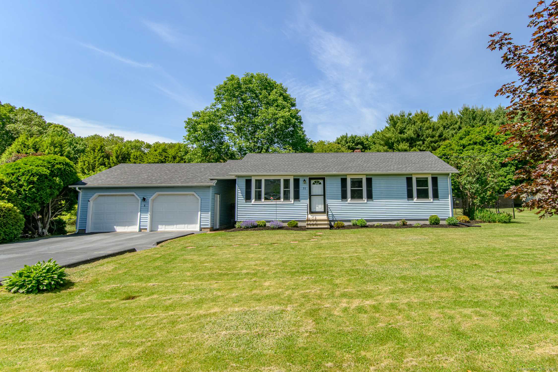 Woodstock, CT 06281,37 Underwood Road
