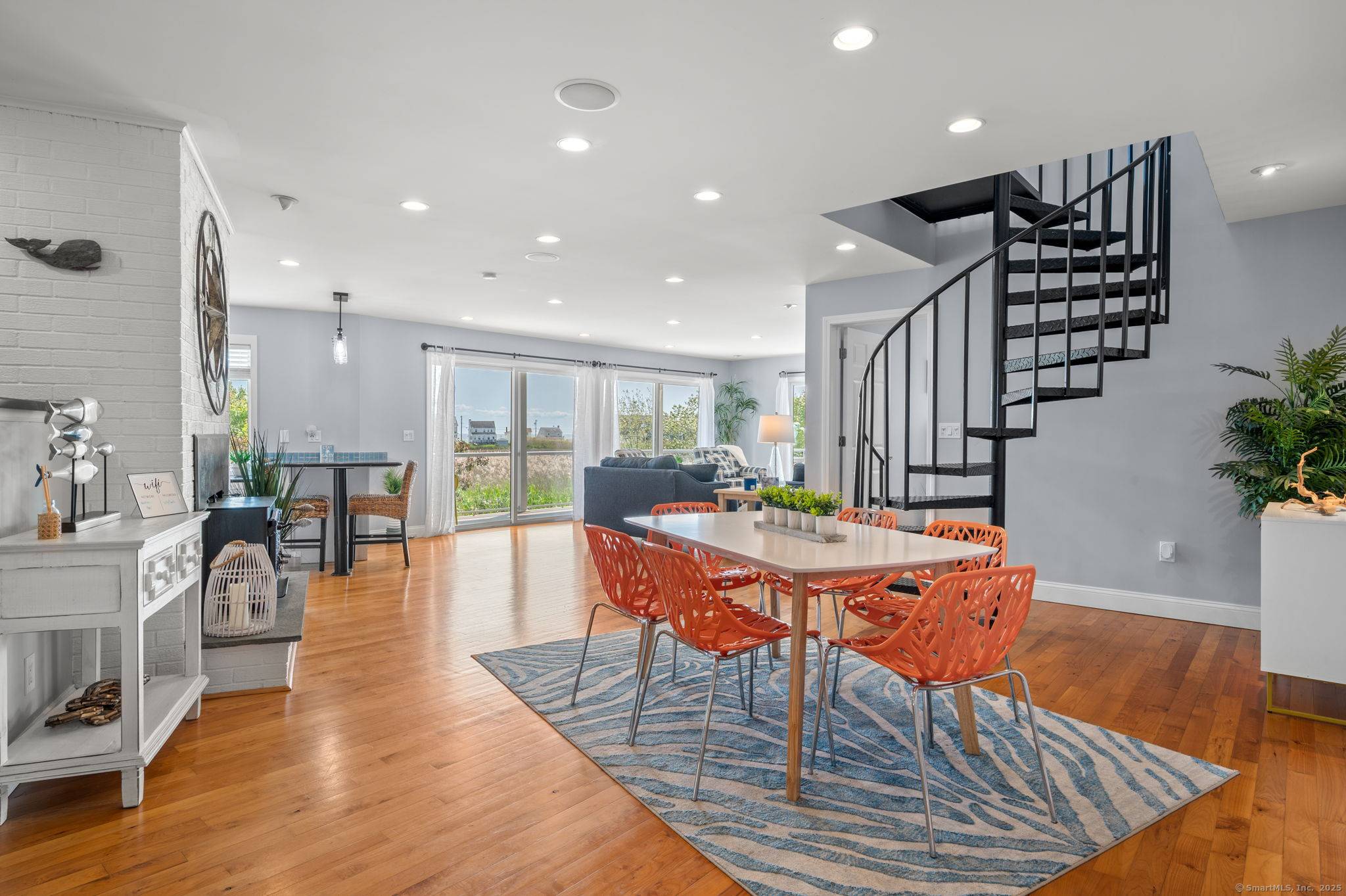 Westbrook, CT 06498,49 Economy Drive